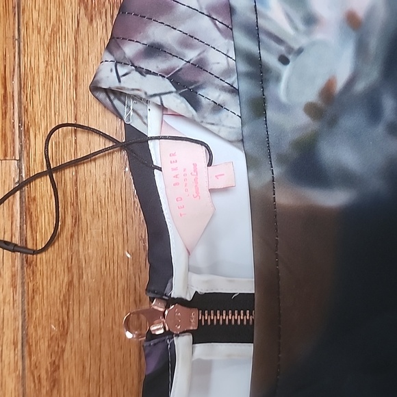 COPY - Ted Baker Graphic Print Dress Size 1 - Picture 5 of 6